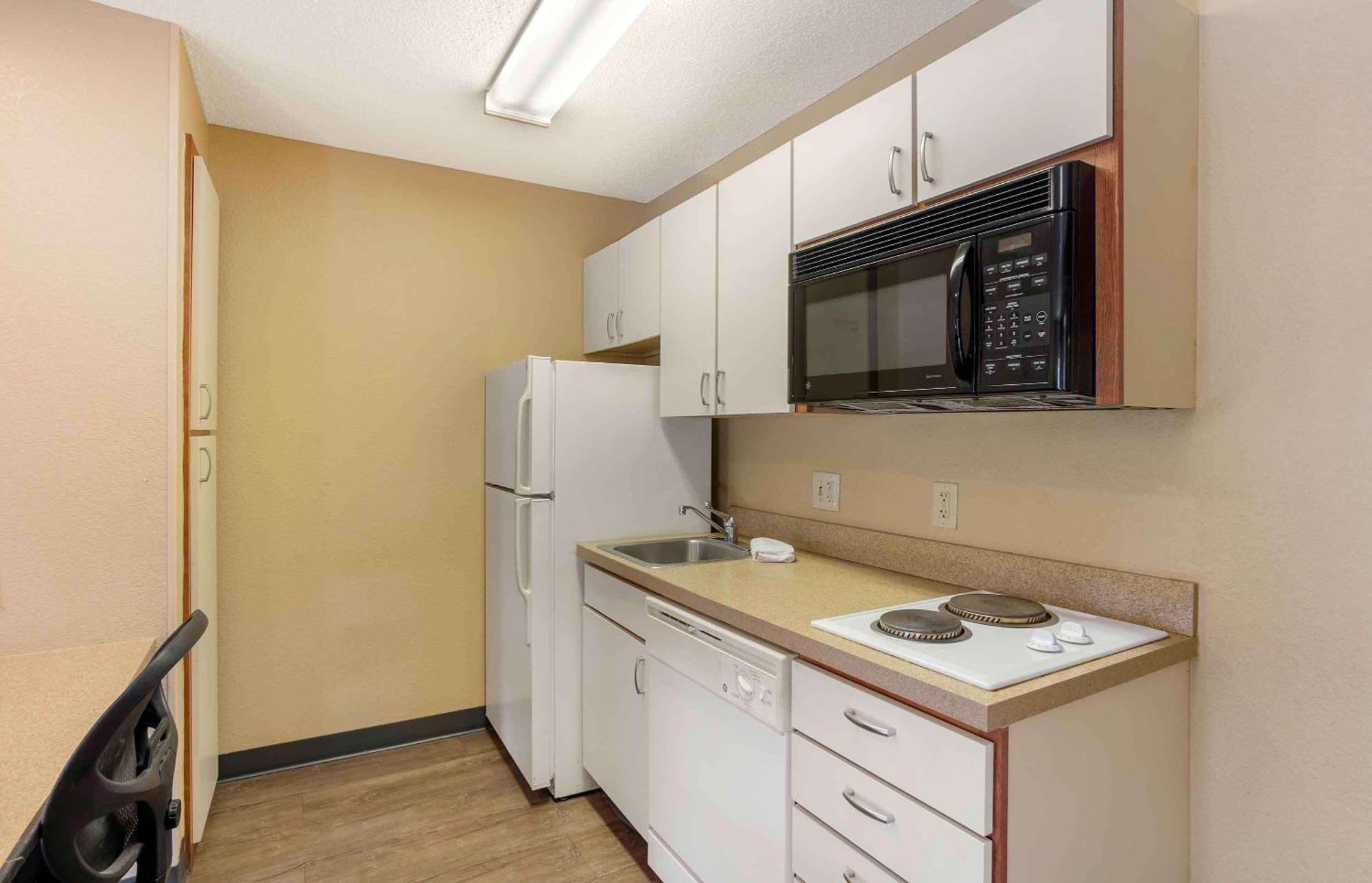 Extended Stay America Select Suites - Wilkes - Barre - Scranton Екстериор снимка