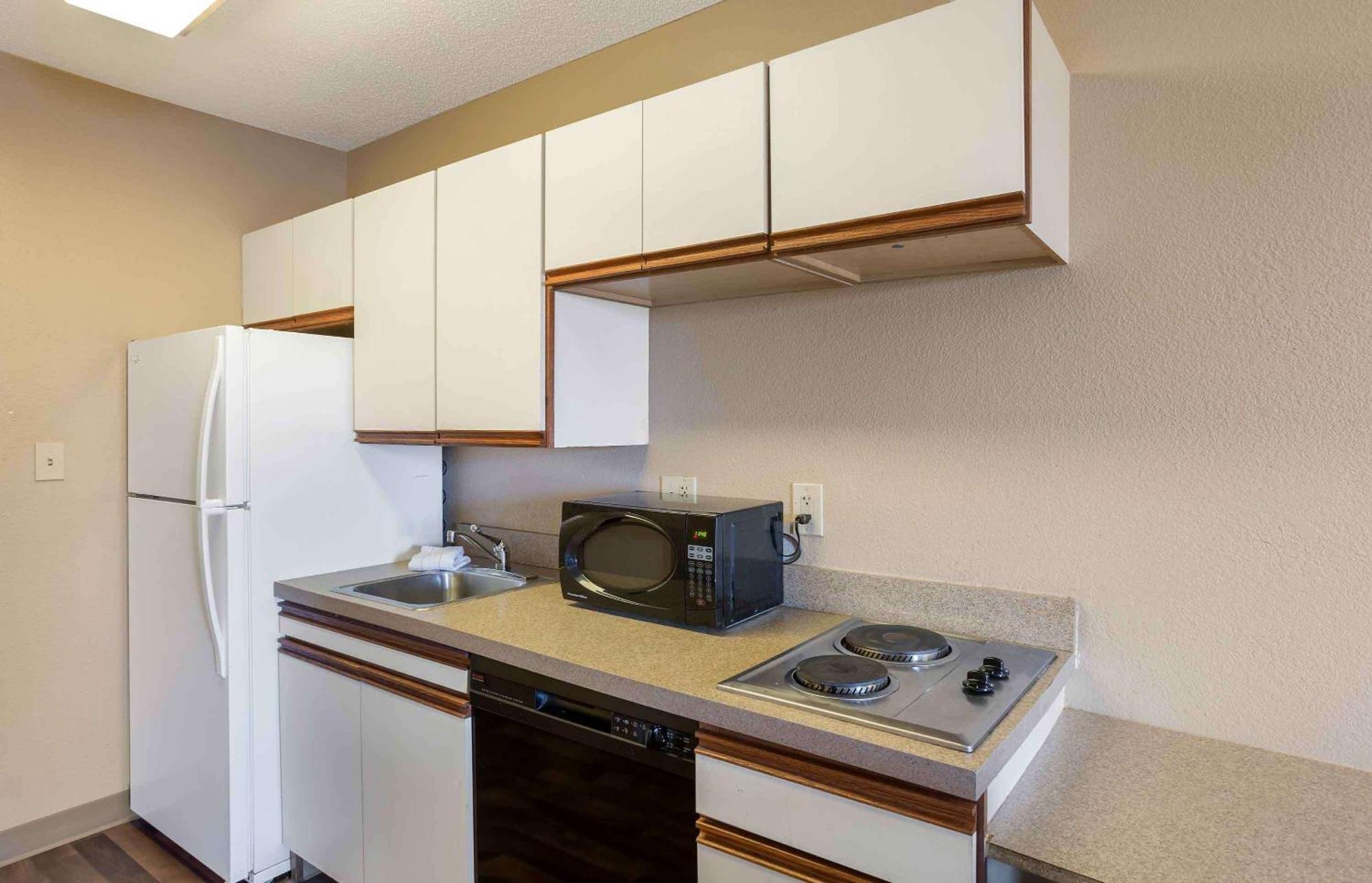Extended Stay America Select Suites - Wilkes - Barre - Scranton Екстериор снимка